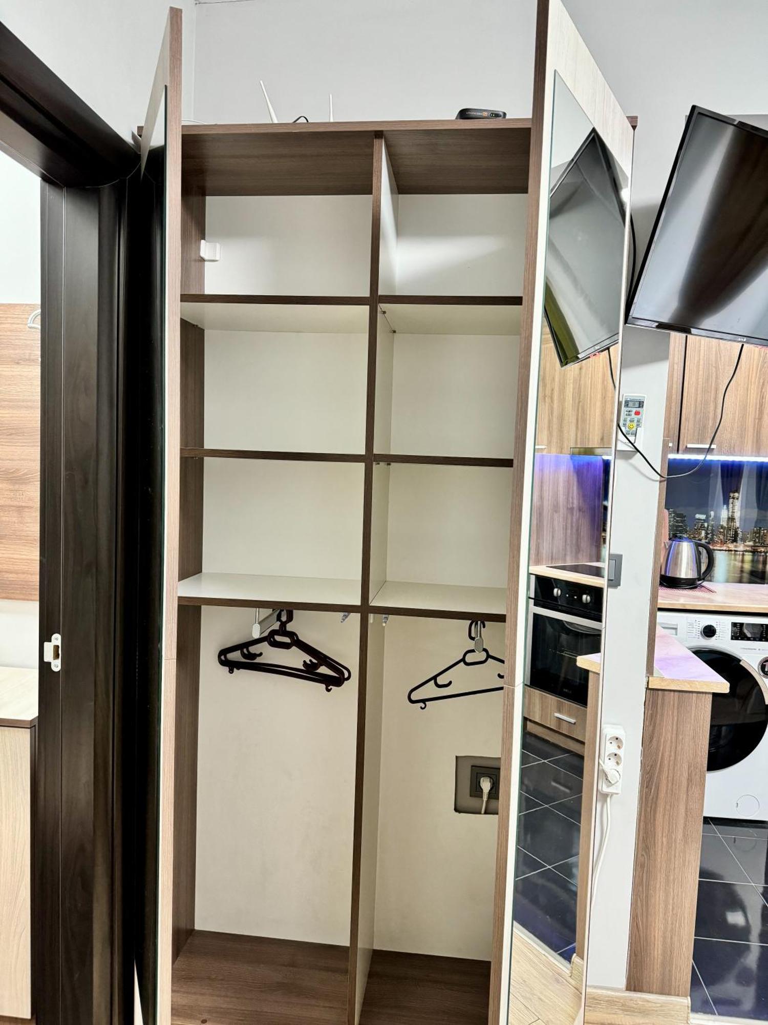 Central Studio Apartment - Varna City Zewnętrze zdjęcie